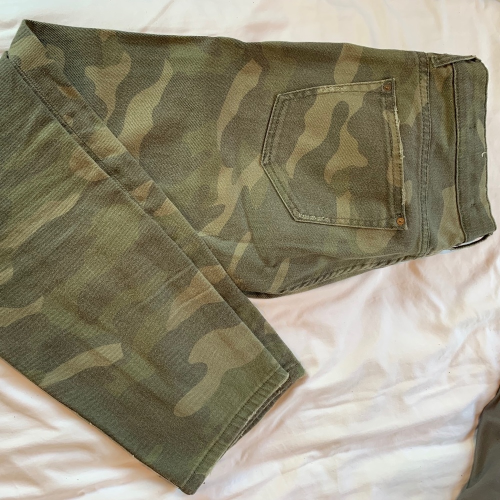 Zara Camo Soft Jean Pant